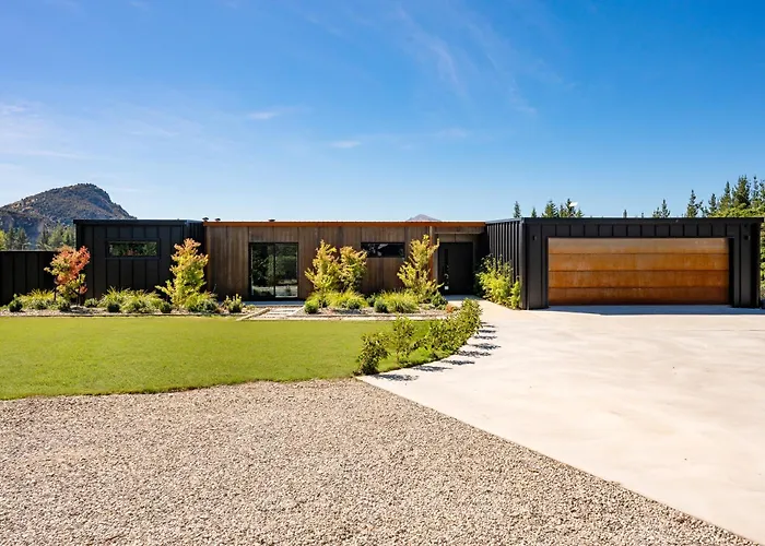 Holiday home Riverbank By Sothebys Luxury Homes Wanaka