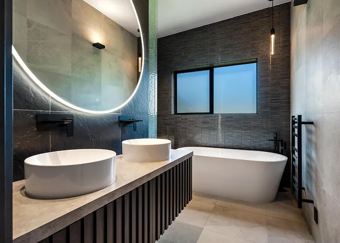 Holiday home Riverbank By Sothebys Luxury Homes Wanaka
