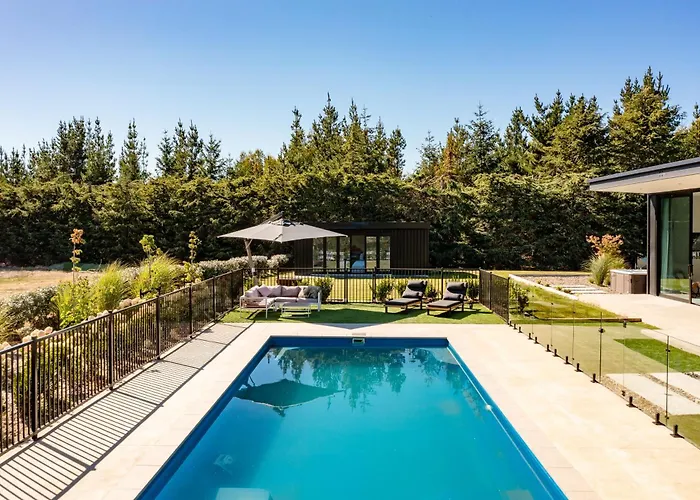 Riverbank By Sothebys Luxury Homes * Wanaka